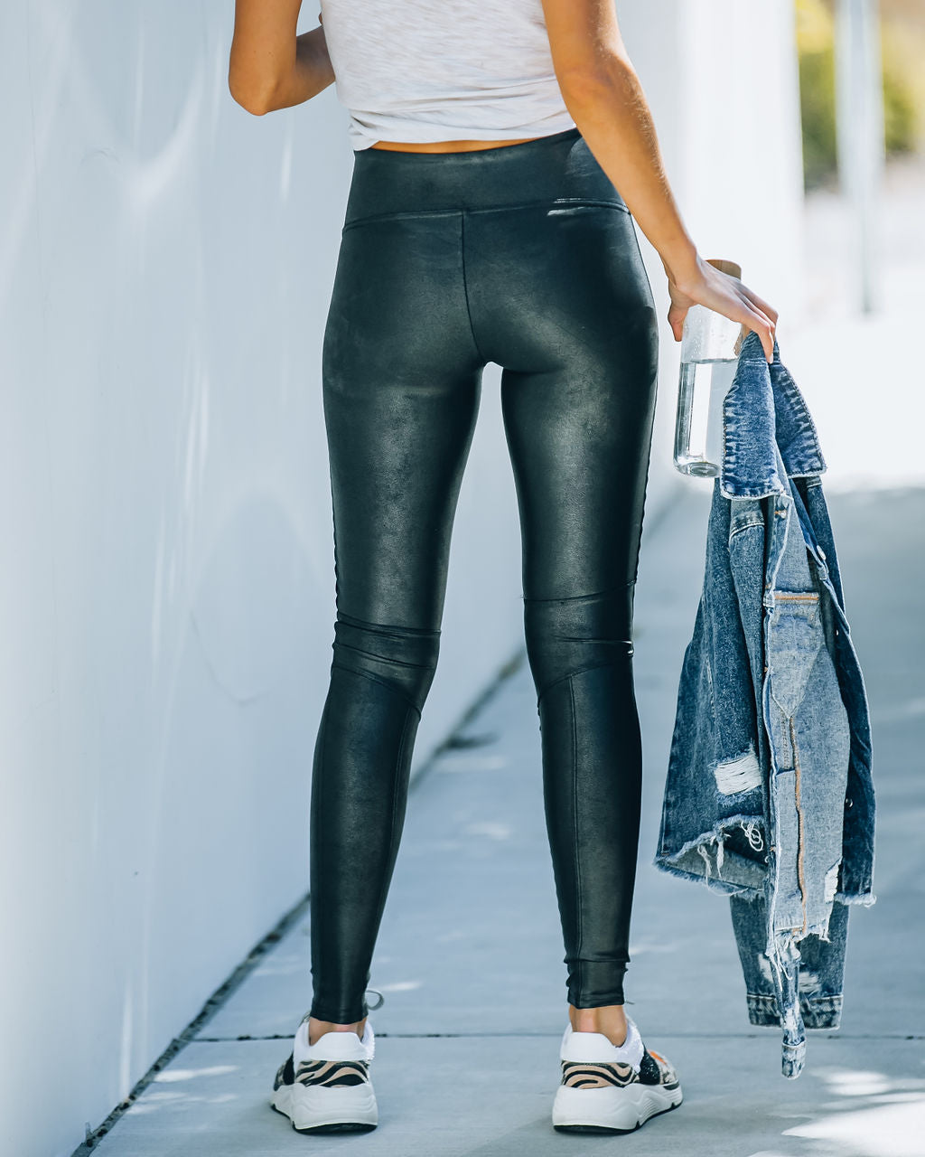 SPANX Faux Leather Moto Leggings, XS, Very Black : Spanx: :  Clothing, Shoes & Accessories