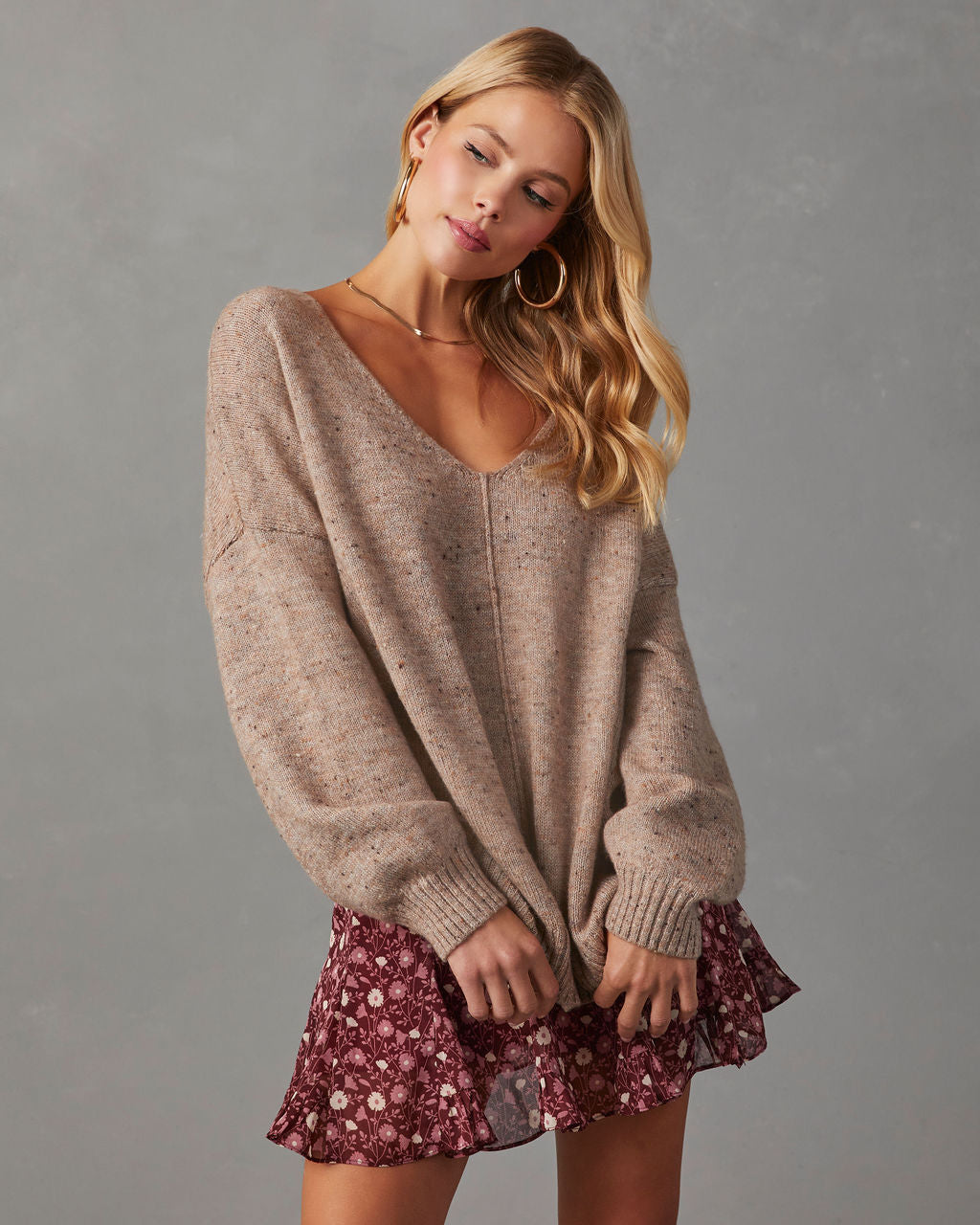 Yulissa Speckled V-Neck Sweater – VICI