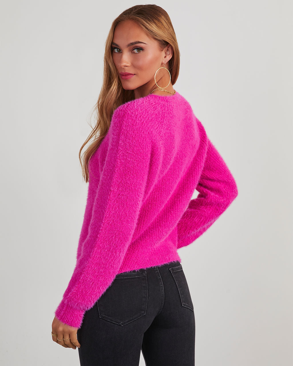 Griffith Fuzzy Pullover Sweater – VICI