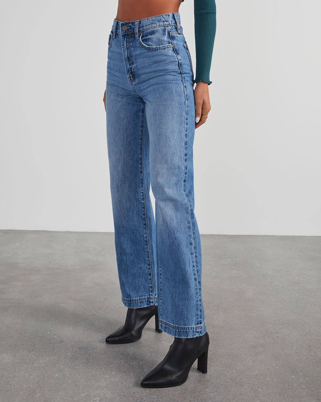 Motivated High Rise Wide Leg Jeans – VICI